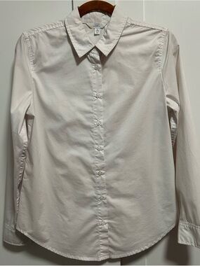 Time and Tru Women's Button Front Shirt with Long Sleeves Size: S
